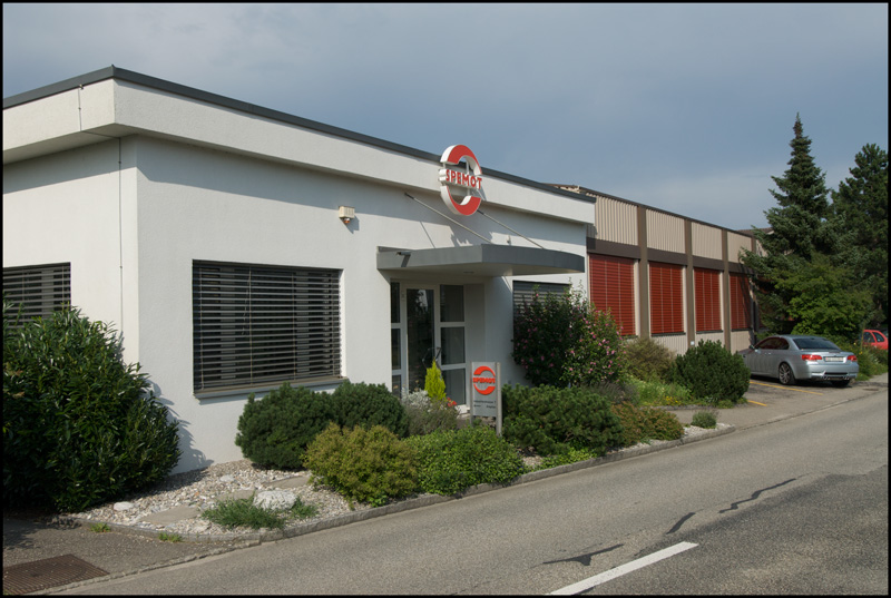 hr09-072.jpg