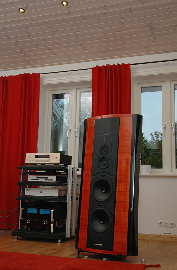 strad030.JPG