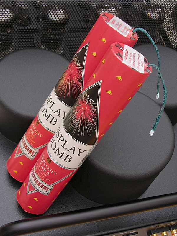 bomb021.JPG
